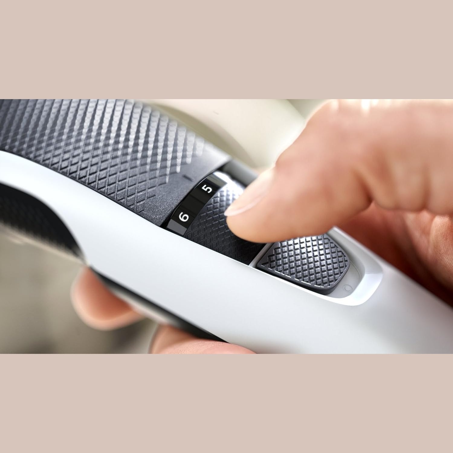 Philips Barttrimmer Series 3000 BT3206/14 – Herren Bartschneider, Lift & Trim System, 10 Längeneinstellungen, Edelstahlklingen - SmartRasur